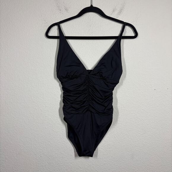 La Blanca Other - La Blanca Swimsuit Swimwear One Piece Beachwear Black Ruched Cut Out Back